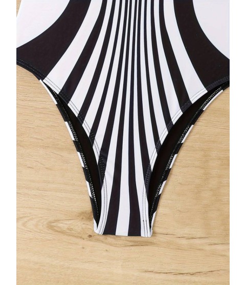 Kadın Yuvarlak Yaka Askılı Zebra Desen Baskılı Dalgıç Mayo Kadın Yuvarlak Yaka Askılı Zebra Desen Baskılı Dalgıç Mayo