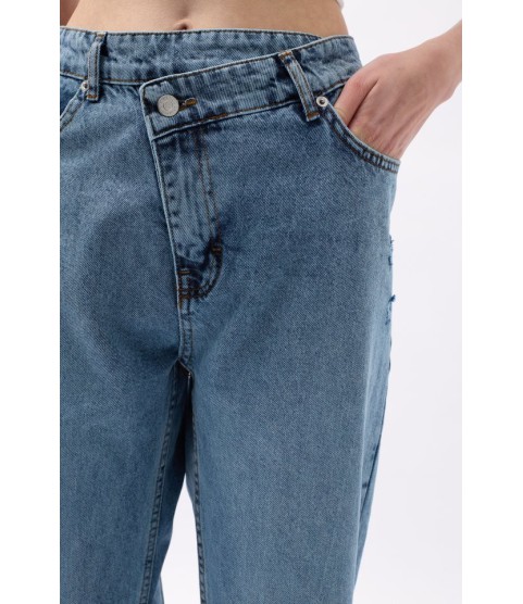 Asimetrik Bel Paça Yırtmaçlı Jean