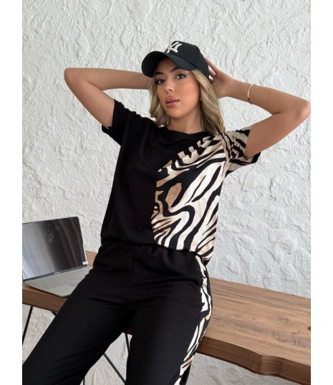 Kadın Bisiklet Yaka Kısa Kol Leopar Desen Bluz Ve Pantolon Ikili Takım Kadın Bisiklet Yaka Kısa Kol Leopar Desen Bluz Ve Pantolon Ikili Takım