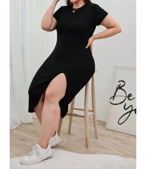 Kadın Büyük Beden Kısa Kollu Yanı Yırtmaçlı Bisiklet Yaka Viskon Elbise Kadın Büyük Beden Kısa Kollu Yanı Yırtmaçlı Bisiklet Yaka Viskon Elbise