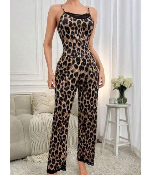 Kadın Ip Askılı Yakası Dantelli Bluz Ve Pijama Sandy Ikili Takım