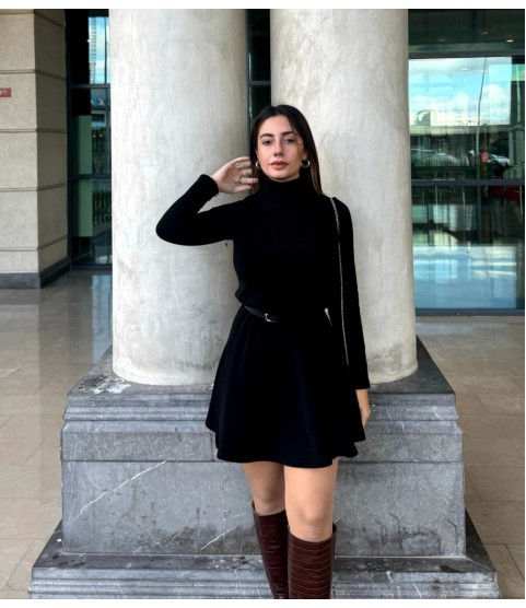 Kadın Uzun Kollu Balıkçı Yaka Salaş Kusa Akrilik Elbise Kadın Uzun Kollu Balıkçı Yaka Salaş Kusa Akrilik Elbise