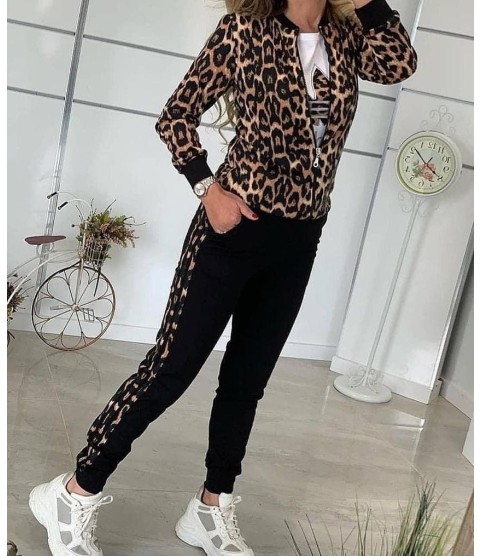 Kadın Uzun Kollu önden Fermuarlı Leopar Desen Detaylı Viskon Iki Iplik Kumaş Ikili Takım Kadın Uzun Kollu önden Fermuarlı Leopar Desen Detaylı Viskon Iki Iplik Kumaş Ikili Takım