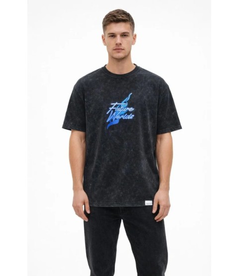 Erkek Asit Yıkamalı Oversize Tişört Future Worlds Baskılı Bisiklet Yaka Kısa Kollu Streetwear %100 Pamuk Street Style T-Shirt - Siyah Erkek Asit Yıkamalı Oversize Tişört Future Worlds Baskılı Bisiklet Yaka Kısa Kollu Streetwear %100 Pamuk Street Style T-Shirt - Siyah