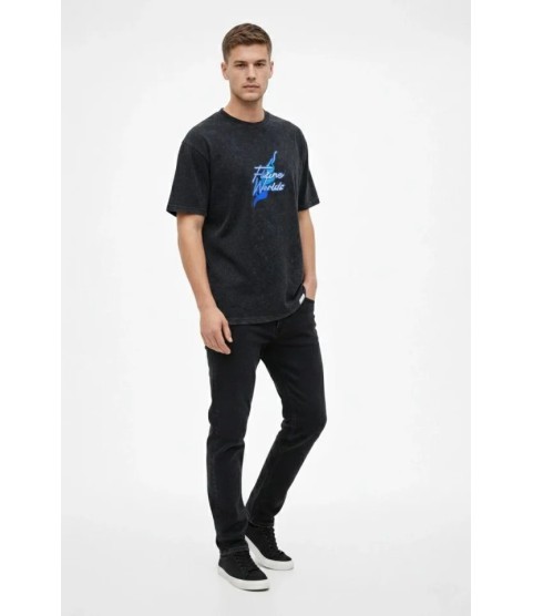 Erkek Asit Yıkamalı Oversize Tişört Future Worlds Baskılı Bisiklet Yaka Kısa Kollu Streetwear %100 Pamuk Street Style T-Shirt - Siyah Erkek Asit Yıkamalı Oversize Tişört Future Worlds Baskılı Bisiklet Yaka Kısa Kollu Streetwear %100 Pamuk Street Style T-Shirt - Siyah