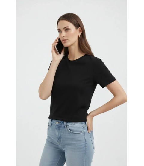 Bisiklet Yaka Tişört Regular Kalıp Basic Pamuklu Günlük Kullanım T-shirt - Siyah Bisiklet Yaka Tişört Regular Kalıp Basic Pamuklu Günlük Kullanım T-shirt - Siyah