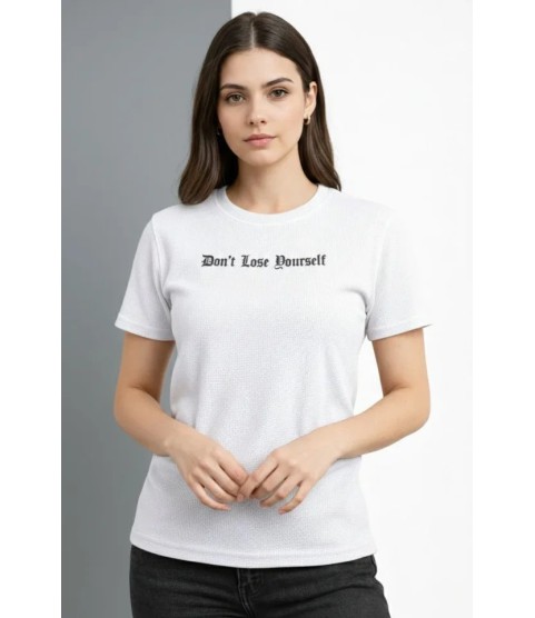 Wafıl Kumaş Tişört Regular Kalıp Bisiklet Yaka Baskılı Günlük Basic T-Shirt - Beyaz Wafıl Kumaş Tişört Regular Kalıp Bisiklet Yaka Baskılı Günlük Basic T-Shirt - Beyaz