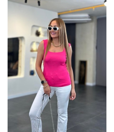 Kadın Kare Yaka Kalın Askılı Beyaz Triko Bluz