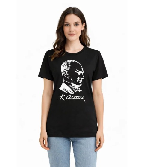 Atatürk Baskılı Tişört Kısa Kollu Bisiklet Yaka T-Shirt - Siyah Atatürk Baskılı Tişört Kısa Kollu Bisiklet Yaka T-Shirt - Siyah