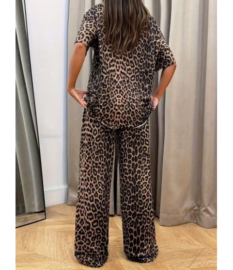 Kadın Kısa Kollu Bisiklet Yaka Iki Iplik Leopar Desenli Bluz Ve Pantolon Ikili Takım