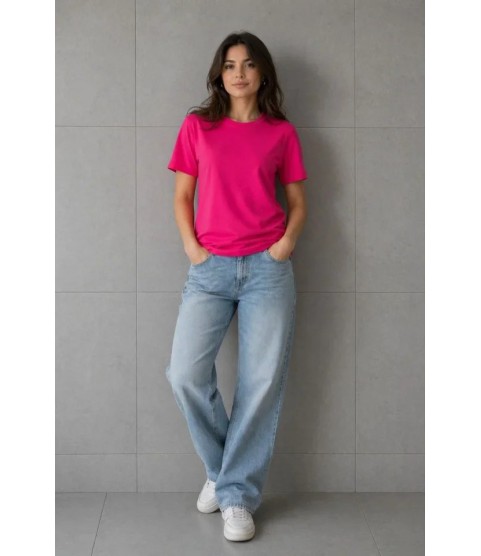 Basic Pamuklu Tişört Bisiklet Yaka Düz Renk Relaxed Fit T-Shirt - Fuşya Basic Pamuklu Tişört Bisiklet Yaka Düz Renk Relaxed Fit T-Shirt - Fuşya