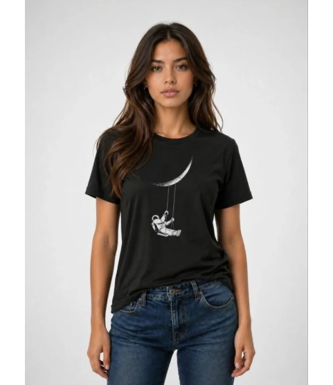 Astronot Ay Temalı Tişört Kısa Kol Yazlık Bisiklet Yaka T-Shirt - Siyah Astronot Ay Temalı Tişört Kısa Kol Yazlık Bisiklet Yaka T-Shirt - Siyah