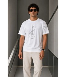 Erkek Minimal Gitar Baskılı Tişört T-Shirt Yazlık Kısa Kol Bisiklet Yaka T-Shirt - Beyaz