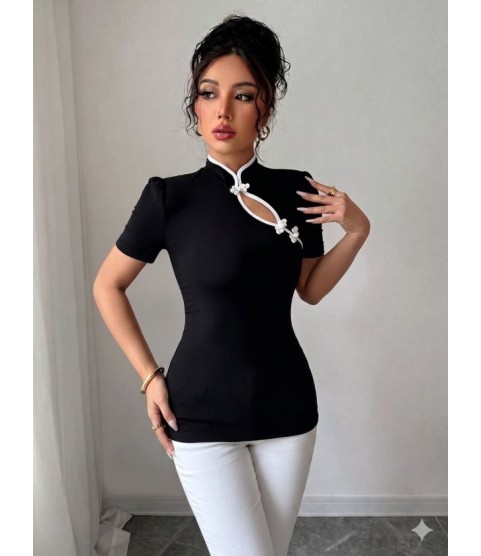 Kadın Beyaz şerit Detaylı Dar Kesim Dik Yaka Bluz