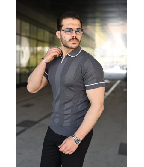 Erkek Dokulu Desen Yakalı Kısa Kollu Tişört