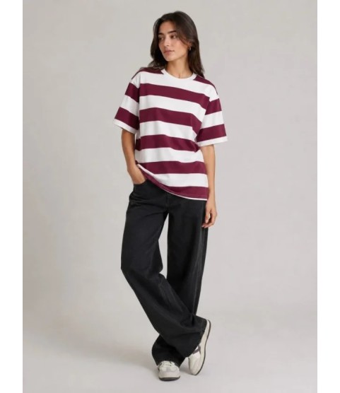 Çizgili Oversize Tişört Bisiklet Yaka Kısa Kol Yazlık T-Shirt - Bordo Çizgili Oversize Tişört Bisiklet Yaka Kısa Kol Yazlık T-Shirt - Bordo