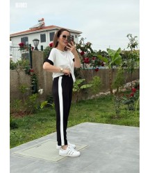 Kadın Kısa Kollu Modal Dokulu Kumaş Yanı şeritli Takım