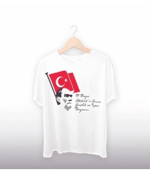 19 Mayıs Atatürkü Anma Gençlik Ve Spor Bayramı Baskılı Oversize T-shirt - Beyaz