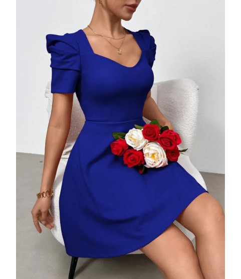 Kadın Kısa Kollu V Yakalı Kiloş Mini Ithal Krep Elbise